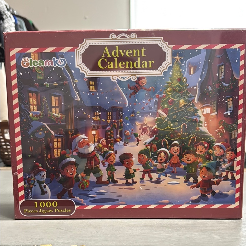 Advent Calendar Christmas Elves Scene Jigsaw Puzzel NWT